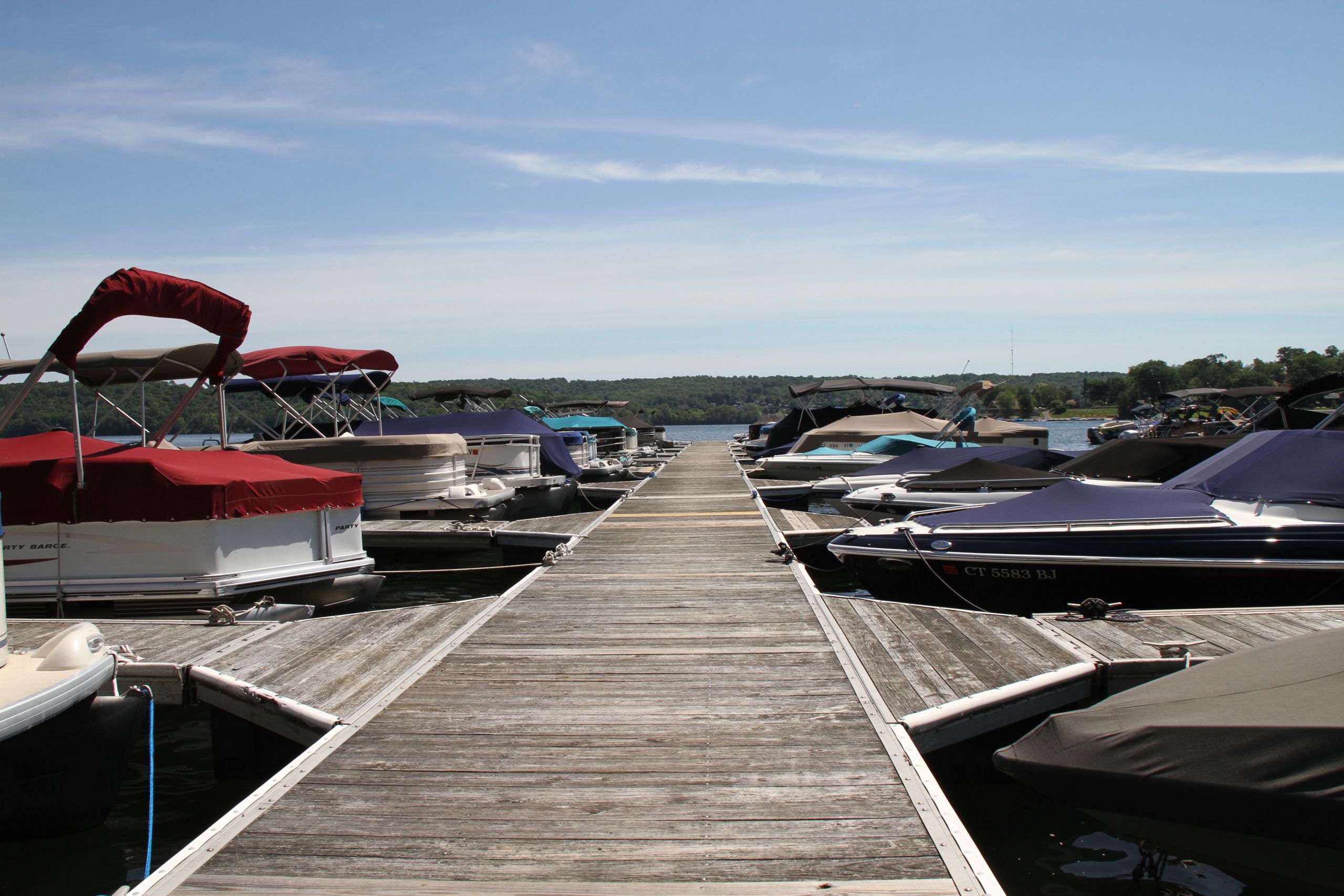 Floating dock system at New Fairfield Marina with elastic mooring replacing chain system on Candlewood Lake
