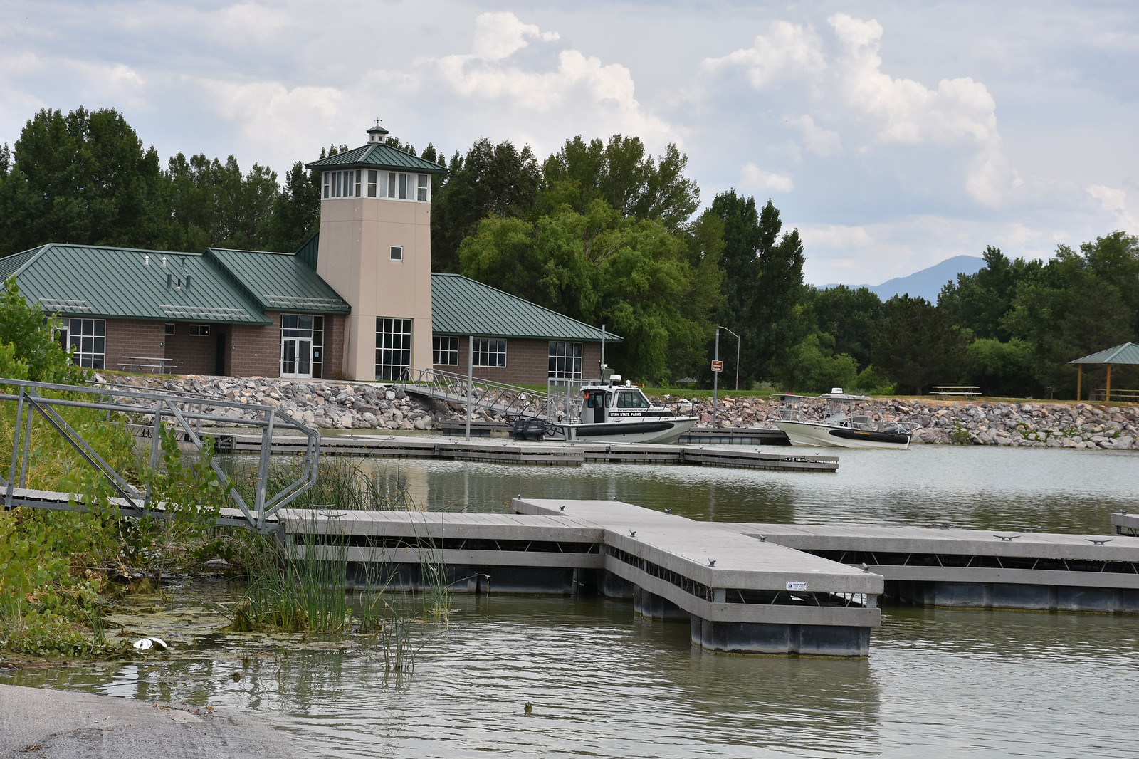 Utah Lake Limnocorral System